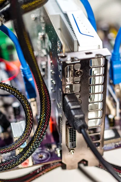 Ev araştırma grubu için araştırma cryptocurrency, görünümü Kapat