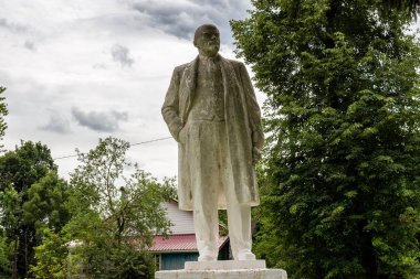 Avchurino, Rusya - Temmuz 2019: Kaluga yakınlarındaki Avchurino köyünde Lenin Anıtı. Ferzikovsky ilçesi