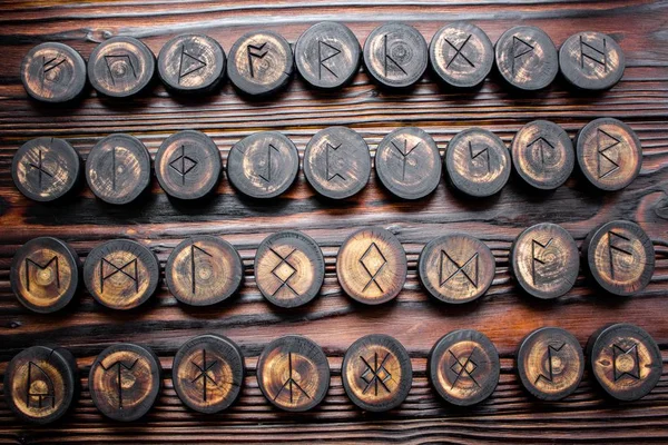 Conjunto Runas Anglo Saxão Esculpidas Madeira Anglo Saxão Futhark Futhorc — Fotografia de Stock