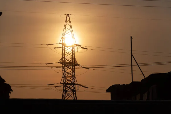 Silhouette Eines Hochspannungsmasten Norilsk Juni 2018 — Stockfoto