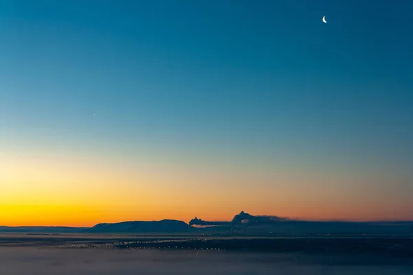 Luna Venere Sulla Città Industriale Dicembre 2018 Norilsk — Foto Stock