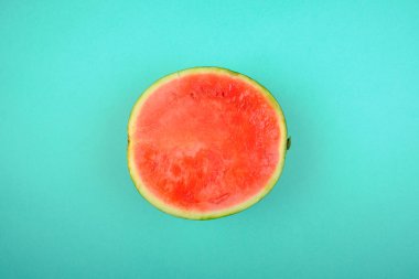 güçlü ücretsiz renklere sahip bir karpuz