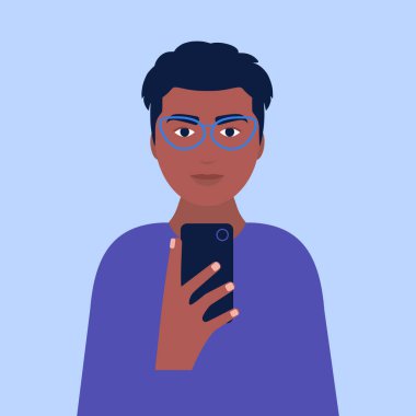 Telefonda selfie çeken Afrikalı bir adamın tasviri. Düz bir şekilde vektör illüstrasyonu