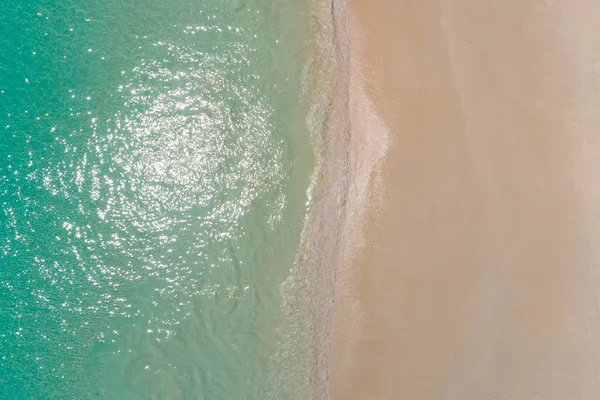 Luftaufnahme Schöne Meereslandschaft Strand Und Welle Mit Türkisfarbenem Meerwasser Mit — Stockfoto