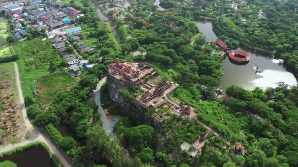 Vista aérea del parque cultural Mueang Boran Ancient Siam en Bangkok — Vídeos de Stock