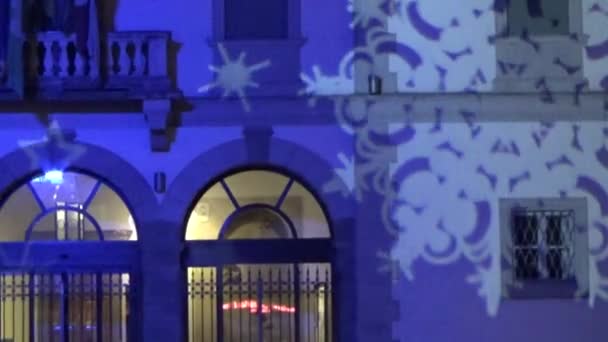 Spettacolo Laser Natale Sul Muro Casa Addobbi Natalizi Casa — Video Stock