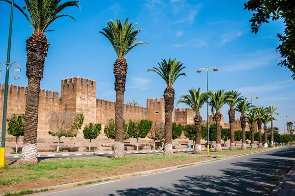 Minare Taroudannt güneybatı Fas eski güçlü surlarla