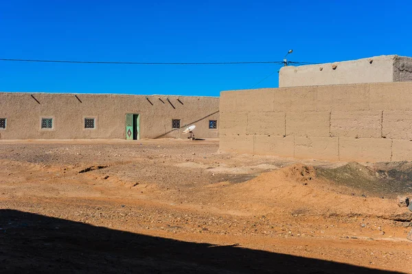 Dům Malé Vesnici Saharské Pouště Poblíž Merzouga Maroko — Stock fotografie
