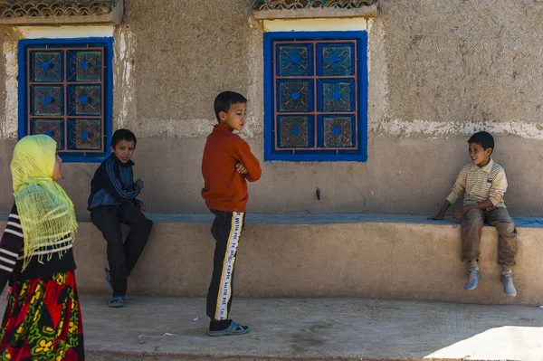 Çocuk Köyü Merzouga, Fas oyun