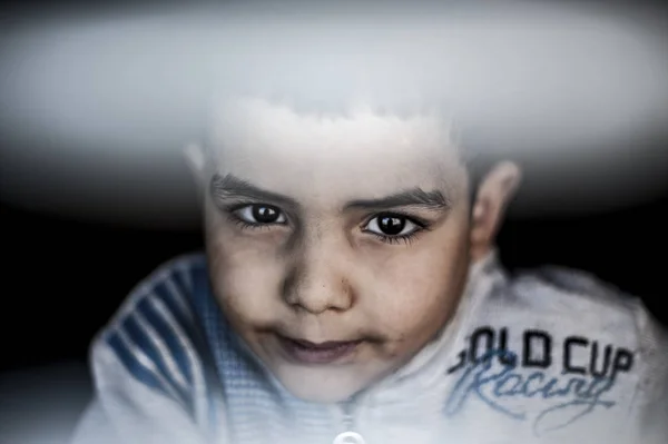 Πορτρέτο Του Ένα Αγόρι Στο Χωριό Merzouga Μαρόκο — Φωτογραφία Αρχείου