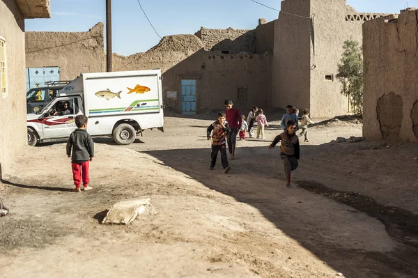 Children Playing Village Merzouga Morocco — Stock Photo, Image