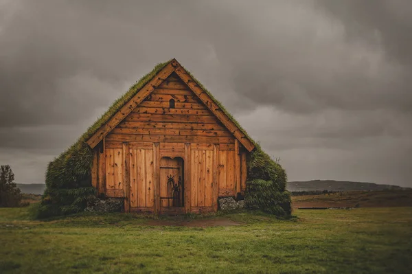 Görünümü, Sklhol