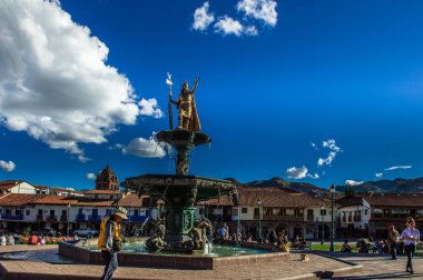 Plaza de Armas Cusco, Peru İnka Pachacutec Çeşmesi.