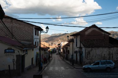 Cusco, Peru 'nun sokak manzarası.