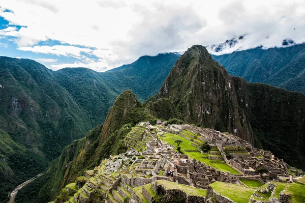 Machu Picchu Peru, Güney Amerika Inca Kalesi.