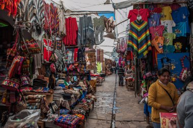 Kutsal Vadi: Pisac Pazarı: Alışveriş