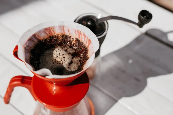 Taze sabah filtre kahve damlatıcı