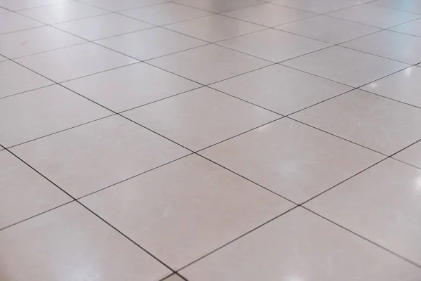 Perspektif içinde yerdeki bej döşeme