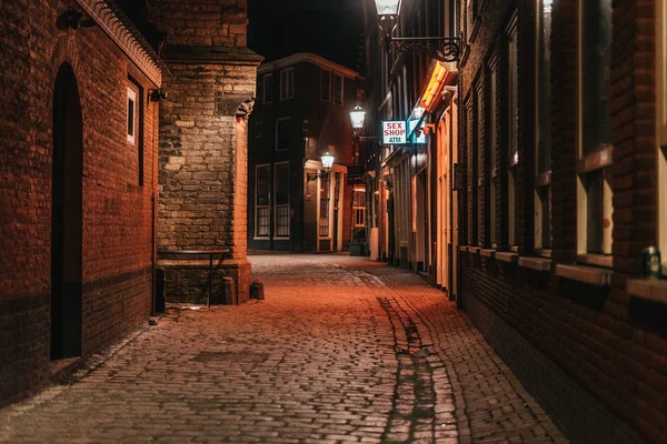 Rotlichtviertel in Amsterdam, Niederlande. Hauptstadt der Udult a — Stockfoto