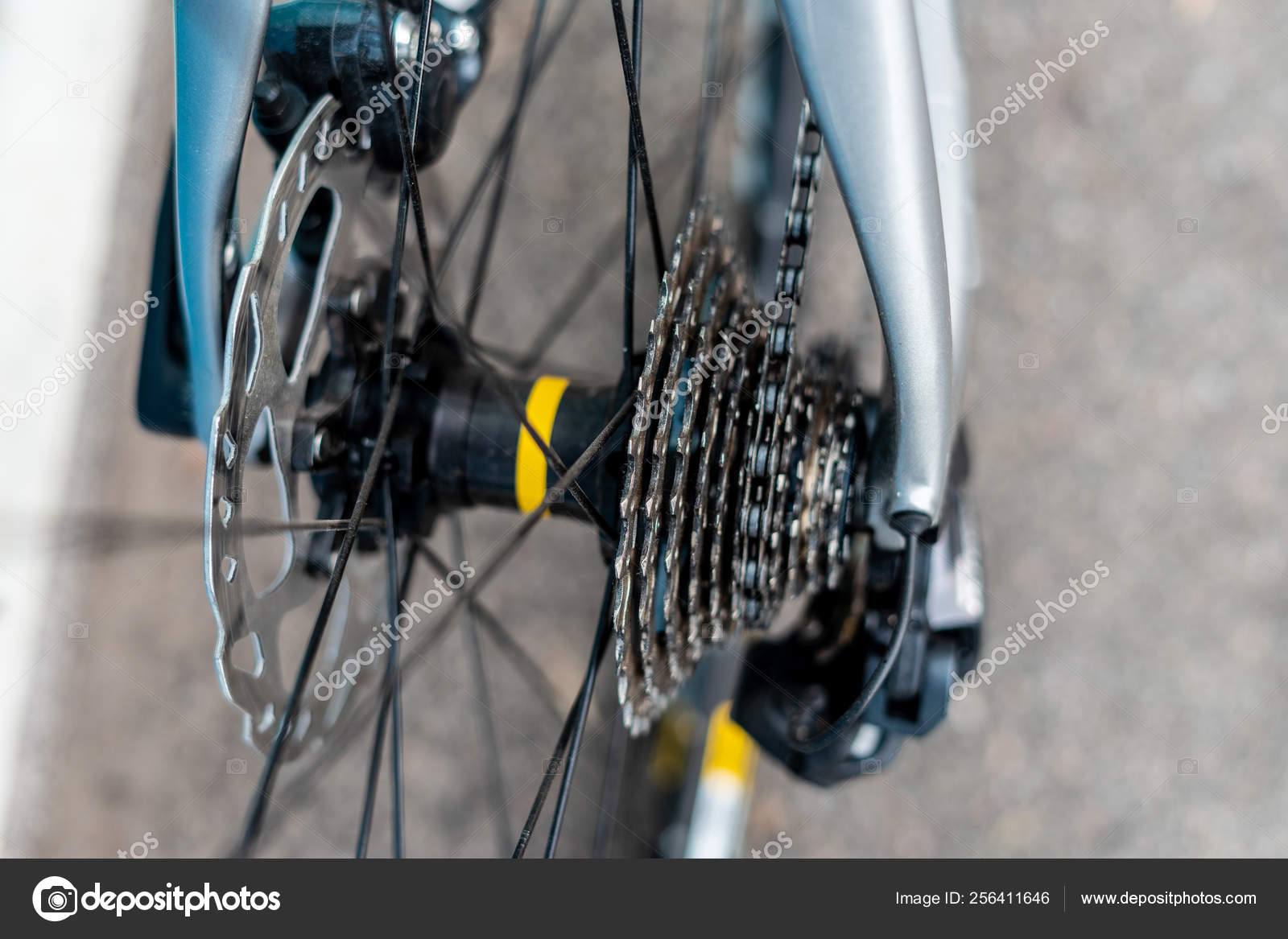 rear wheel hub bicycle