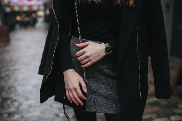 Young Fashionable Woman Rain Wearing Black Top Black Coat Grey — Stock Photo, Image