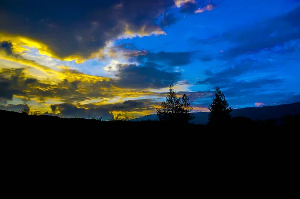 Zonsondergang Zonsopkomst Zijn Natuurlijke Schoonheid Aan Het Einde Van Nacht — Stockfoto