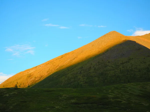 Incrível Paisagem Altai Montanhas Pôr Sol Rússia — Fotografia de Stock