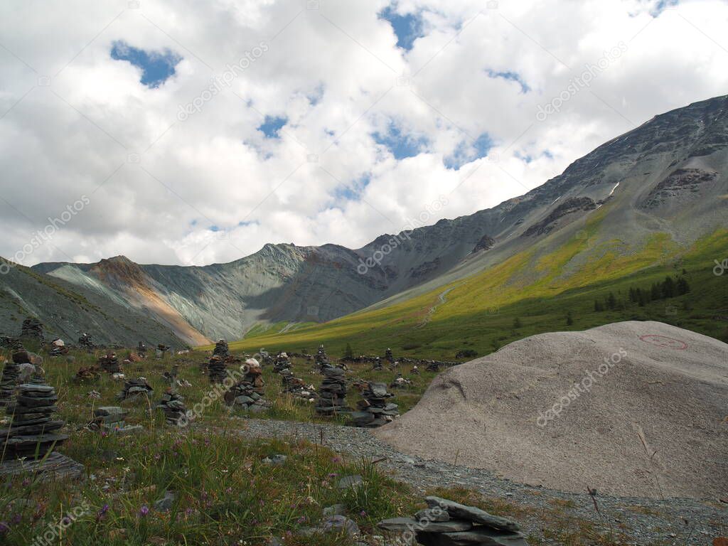 Kamenny city in the yarlu valley, Altai Mountains