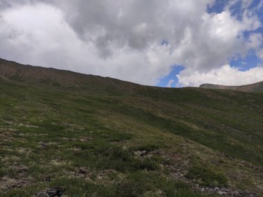 güzel manzara Altai dağ sıraları