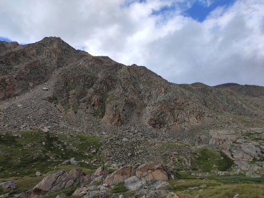 güzel manzara Altai dağ sıraları