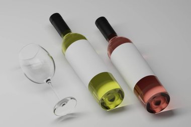 Beyaz arka planda beyaz etiketli ve şeffaf camlı iki şarap şişesi. 3d illüstrasyon.