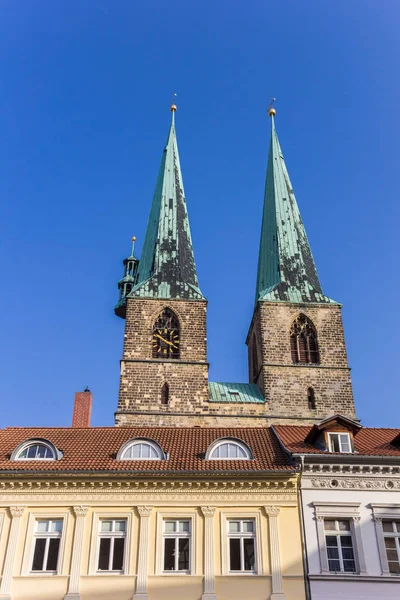 ドイツのケドリンブルクにある聖ニコライ教会の塔 — ストック写真
