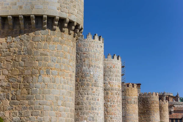 Torres Muralha Cidade Envolvente Ávila Espanha — Fotografia de Stock