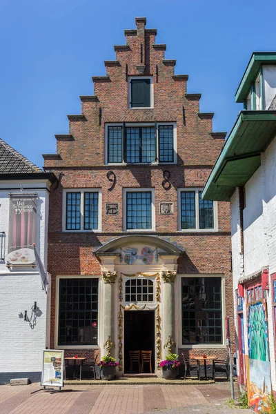 テクセル島 オランダで Den Burg の歴史的なレストラン — ストック写真