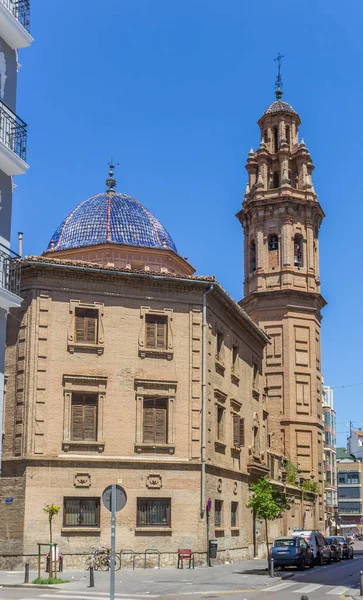 Вежі Церкви Russafa Районі Валенсії Іспанія — стокове фото