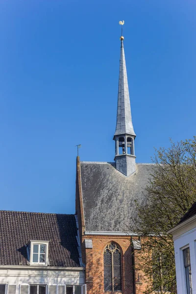 アーメルス フォールト オランダの聖 Aegten 教会の塔 — ストック写真