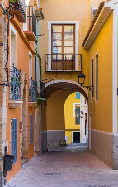 Colorida Calle Centro Histórico Villajoyosa España —  Fotos de Stock