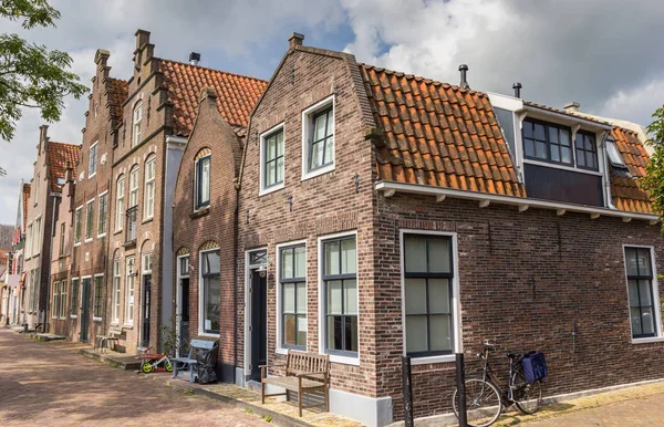 荷兰盾集团历史中心的老房子 — 图库照片