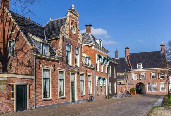 Straat Met Oude Huizen Het Historische Centrum Van Groningen Nederland — Stockfoto