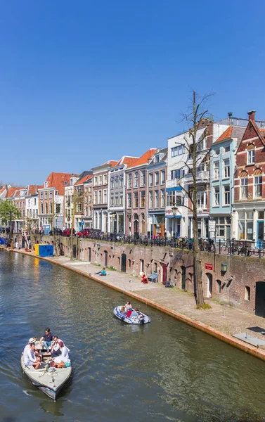 Küçük Teknelerle Tarihi Oudegracht Kanal Utrecht Hollanda — Stok fotoğraf