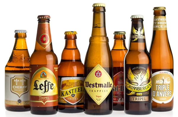 Kolekcji Chimay Leffe Kasteel Val Dieu Westmalle Grimbergen Anvers Tripel — Zdjęcie stockowe