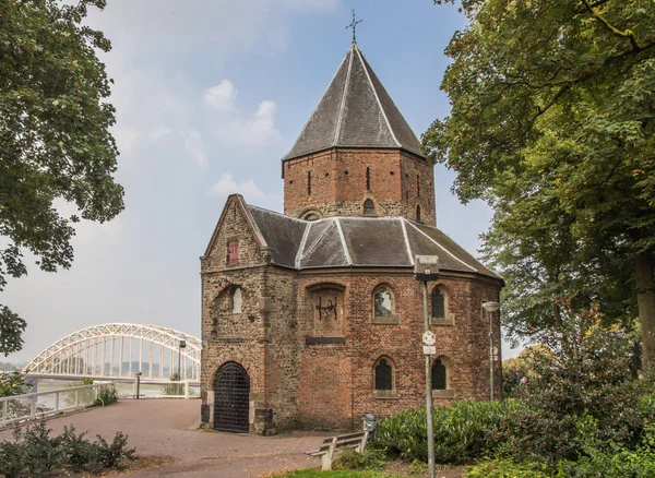 Iglesia San Nicolás Waalbrug Nijmegen Holanda —  Fotos de Stock