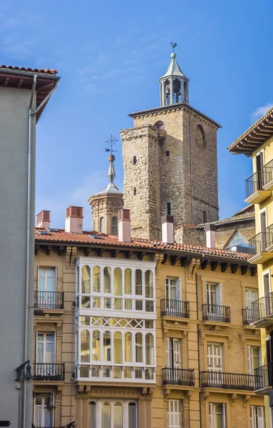 Věž Kostela Činžovních Domů Centru Města Pamplona Španělsko — Stock fotografie