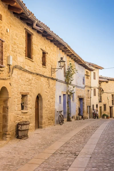 Rua Cobblestoned Centro Histórico Valderrobres Espanha — Fotografia de Stock