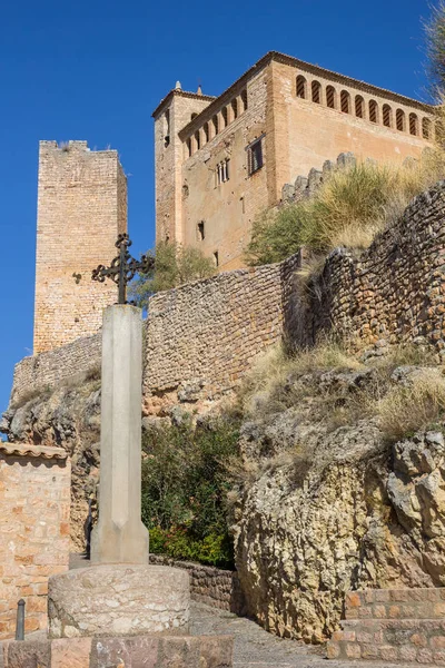 Castelo Medieval Aldeia Alquezar Espanha — Fotografia de Stock