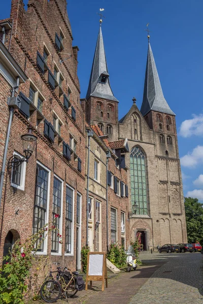 Nicolaas Kerk Oude Huizen Deventer Nederland — Stockfoto