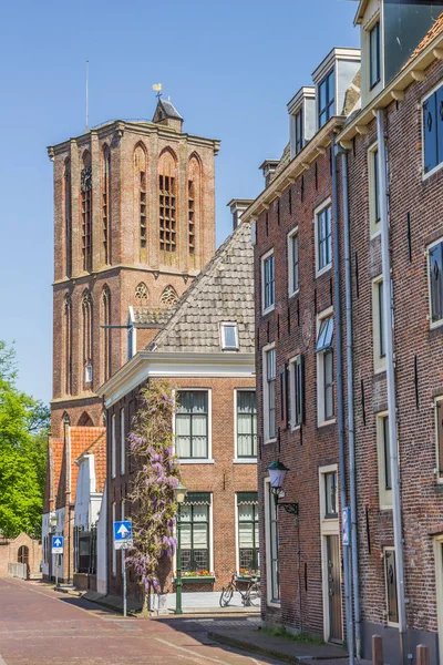Toren Van Kerk Een Straat Historische Elburg Nederland — Stockfoto