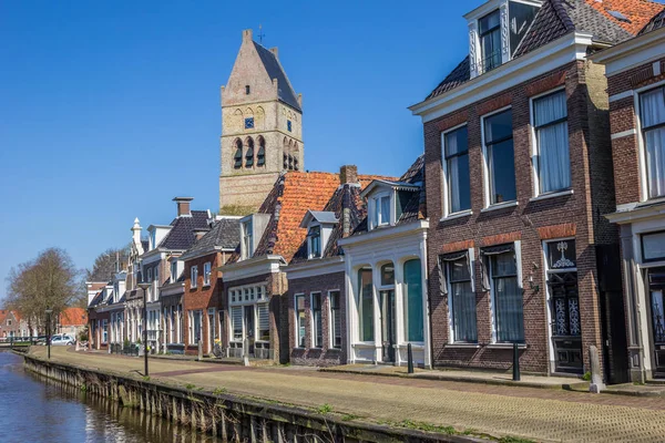 Toren Van Martini Kerk Langs Een Kanaal Bolsward Nederland — Stockfoto