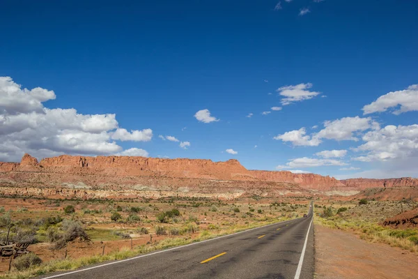 Autostrady Południe Torrey Capitol Reef Utah Stany Zjednoczone Ameryki — Zdjęcie stockowe