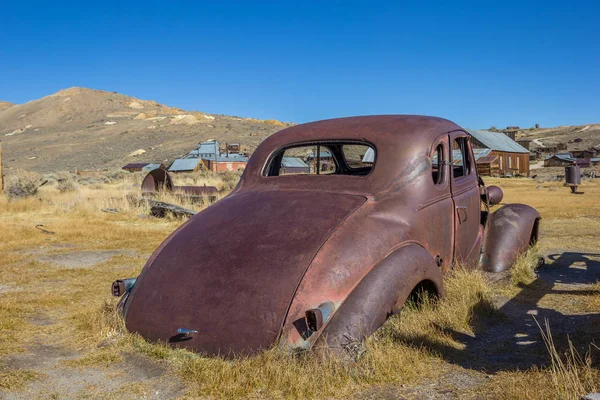 Zardzewiały Samochód Wrak Bodie State Historic Park California Stany Zjednoczone — Zdjęcie stockowe